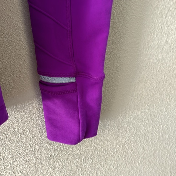 Lululemon Face The Frost 1/2 Zip in Tender Violet Size 4 - Picture 4 of 7